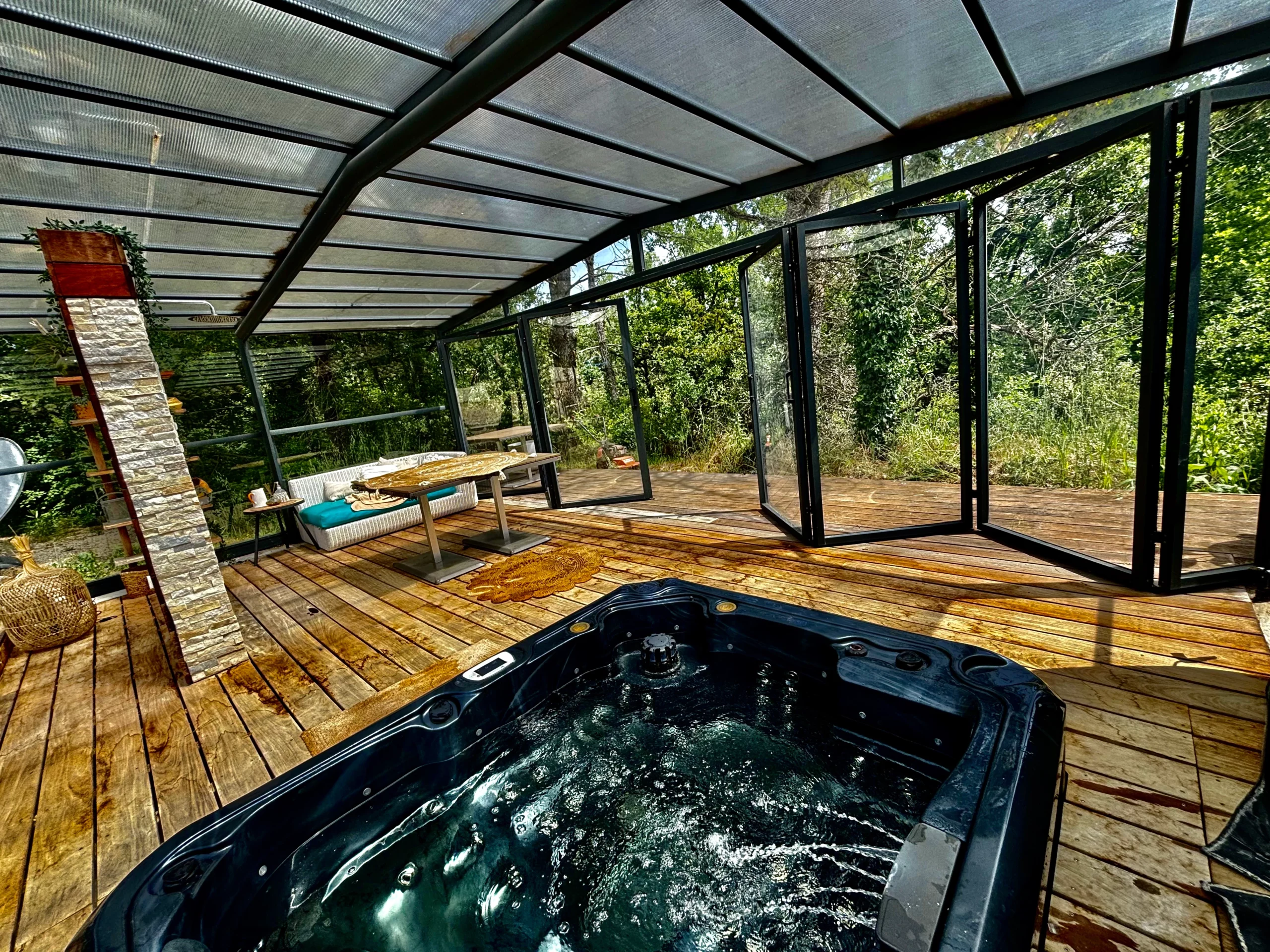 Intérieur espace spa des chambres d'hôtes à Saint-Maximin la Sainte Baume dans la Provence Verte