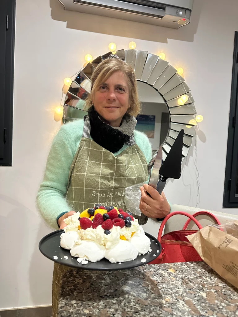 Lidia préparation gâteau évènements
